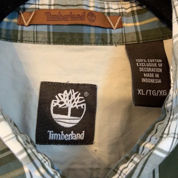 Men’s XL Timberland casual button down shirt.  Plaid print. - Picture 4 of 6